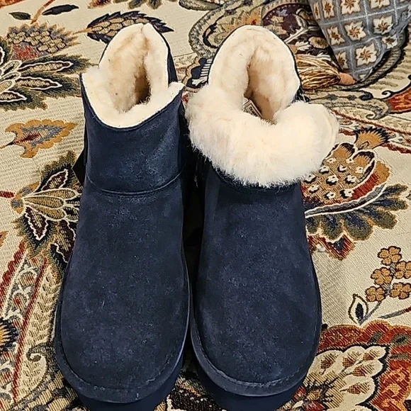 BEARPAW: RETRO MAREN: Cadet Navy OR Eggplant Sz 9 - BNIB! - Picture 6 of 14